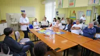 Zdravniki v koprskem zdravstvenem domu so na zboru govorili 
tudi o tem, kaj bi morali spremeniti v zdravstvenem sistemu za 
dobro zdravnikov in pacientov.