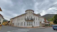 Občina se nagiba k temu, da bi dolgoročno prišla do celotnega kompleksa, ob gostišču Križnič tudi nekdanje kinodvorane in notranjega vrta. 