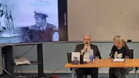 Knjigo Pot v neznano je dr. Livio Jakomin predstavil ob pomoči 
novinarke Nataše Benčič.