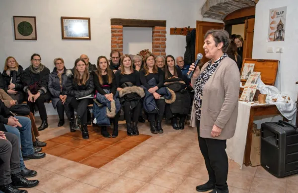 Zbornik ob 800. obletnici prve pisne omembe vasi