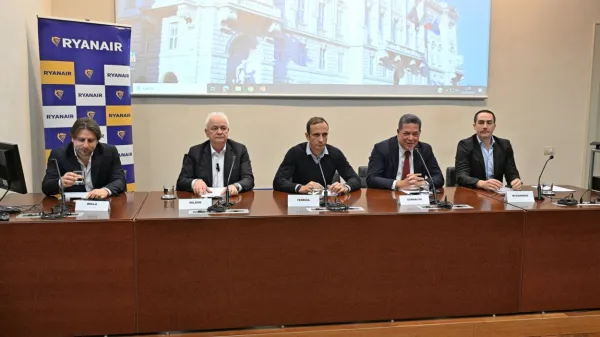 V Trstu so predstavili nove letalske povezave z letališčem v 
Ronkah.