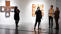Na odprtju v Mestni galeriji je spregovorila tako ustvarjalka kakor 
predstavniki sodelujočih galerij.  