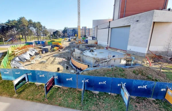 Avditorij ne bo služil le za prireditve, v njem bodo tudi javne 
sanitarije in lokal. 