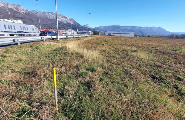 Še letos naj bi podjetje Boscarol začelo z gradnjo velikega 
poslovno-industrijskega objekta v novi obrtni coni med obvoznico 
in avtocesto.