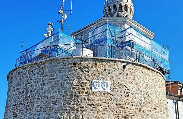 Piranski svetilnik
