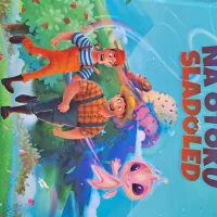  Marko Štrkalj: 
$@  Vladimir in Volodimir na otoku Sladoled, 
ilustracije: Gregor Goršič, 
samozaložba, 24 strani,
20 evrov