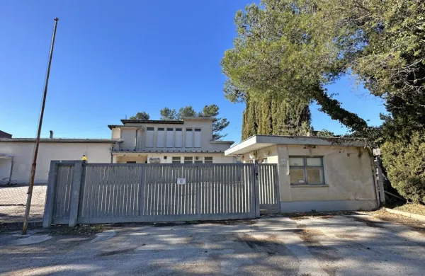 Kdaj bo na    mestu nekdanje  klavnice zaživela sodobna  obrtna 
cona? 