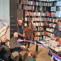 Knjigarna in kavarna Maks je odprla svoja vrata (FOTO)