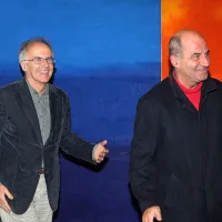 Andraž Šalamun z bratom Tomažem na otvoritvi razstave Diptihi 2006 in Triptihi 2007 koprskega slikarja Andraža 
Šalamuna in predstavitvi dvojne pesniško-likovne zbirke Dva brata skozi ista vrata v Piranu leta 2007.