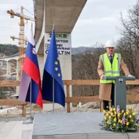 Premier Robert Golob