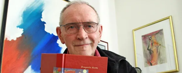 Profesor Silvo Fatur (1935-2023) je bil rojen šolnik, slovenist, avtor 
in soavtor učbenikov za srednje šole, slovenski literarni zgodovinar, svetovalec našim in zamejskim slovenistom, ustanovitelj 
Primorskih slovenističnih dnevov, publicist in pisatelj. Bil je 
brezpogojen zagovornik maternega jezika in ponosen Primorec, 
pravi Faturjeva sodelavka Ivica Eller.