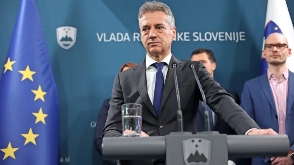 Predsednik vlade Robert Golob