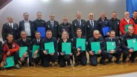 Ob dveh osrednjih so ob dnevu CZ podelili še 11 bronastih, dva 
srebrna in štiri zlate znake CZ nepogrešljivim na Severnem 
primorskem. 