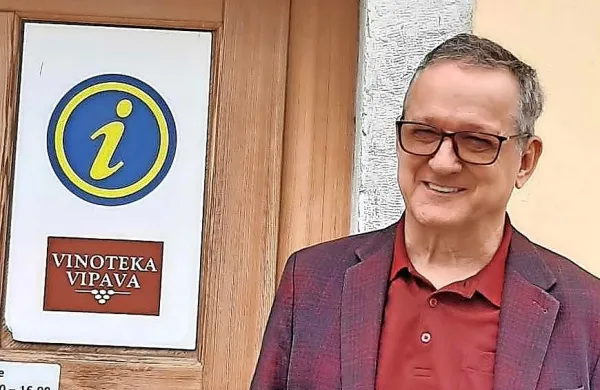  Zavod Trg Vipava kot v.d. direktorja zdaj vodi Rajko Bajc.