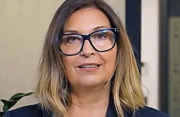 Hude napetosti v zvezi, ki ji predseduje Maurizio Tremul, je 
povzročil sklep slovenskega dela organizacije, da za svojo predstavnico oziroma predsednico izvoli Astrid Del Ben. 