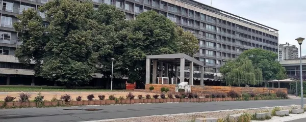 Hotel Jugoslavija je ohranil popolnoma enako socialistično podobo. 