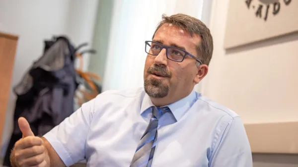 V boj za funkcijo predsednika SD se podaja  tudi Tadej Beočanin.