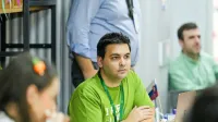 Slovenski predstavnik na Kitajskem je bil letos študent Univerze 
na Primorskem Milan Nikolič. 