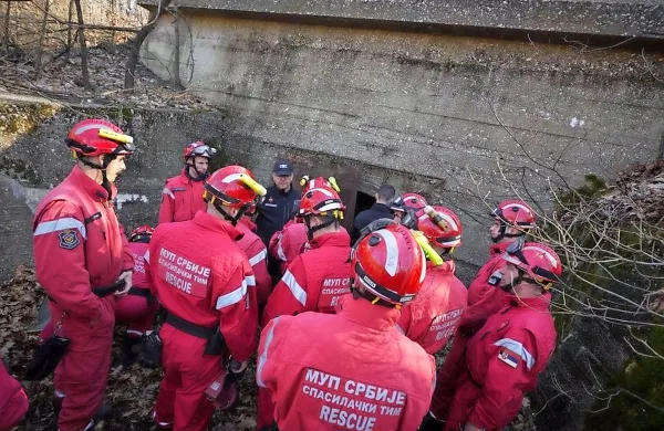 Po objavi posnetka dvoletno Danko iščejo tudi avstrijski kriminalisti, tiralico razpisal še Interpol