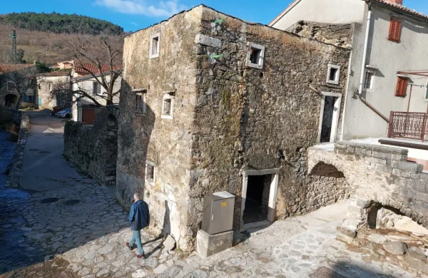 Denar za hišo Zdravljica