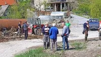 Čistili so spodnji del Koritnice, ki je bil jeseni pod vodo.