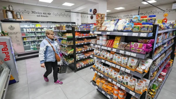 Presenečeni boste: To so najbolj prodajani izdelki v slovenskih živilskih trgovinah