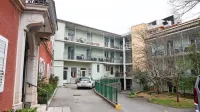 Po selitvi doma upokojencev bi občina v starem domu lahko  
uredila javna najemniška stanovanja.