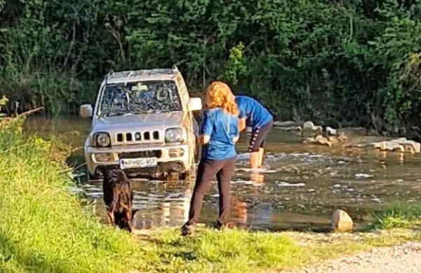 Pranje avtomobila v Dragonji: “Tega se ne počne!”