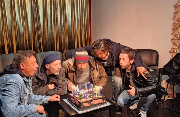 Niet so čisto zares upihnili 40 svečk.