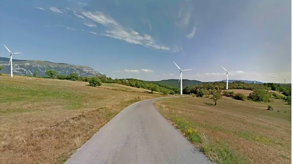 V družbi AAE Gamit so pripravili grafično predstavitev, kako bi bilo 
sedem vetrnic videti v naravi.