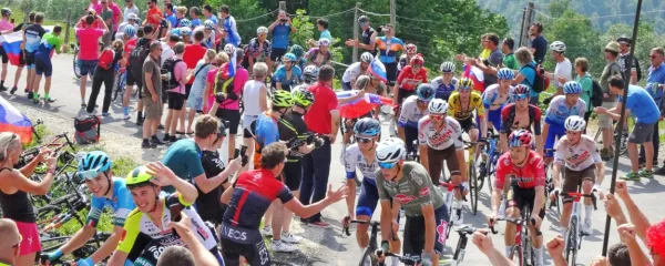 Tadej Pogačar bo prvič zavrtel pedala na kolesarski dirki po Italiji: prišel, videl, zmagal?