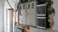 Podjetje BRDS je pridobilo soglasje družbe Elektro Primorska za zamenjavo števca in povečanje moči. Števec 
bo priključila Elektro Primorska, priključek in nova omarica z obstoječimi števci pa je že pripravljena. 