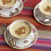 Pripravite si odlično kremasto pastinakovo juho.

