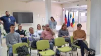 Ponudniki, zainteresirani za najem občinskih lokalov, so čakali, da 
bo občinska komisija odprla vse prispele ponudbe. 