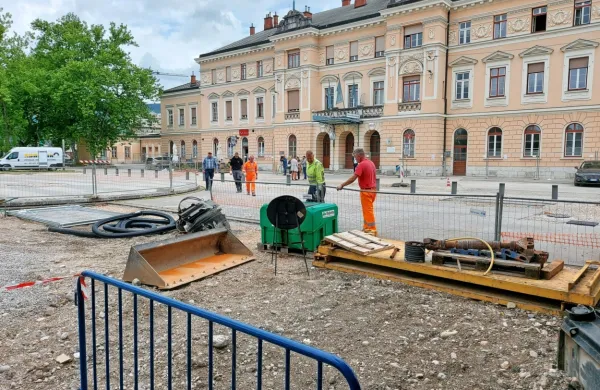Včeraj so predstavili dela na Trgu Evrope, kjer bo osrednje 
prizorišče dogajanja v sklopu EPK.
