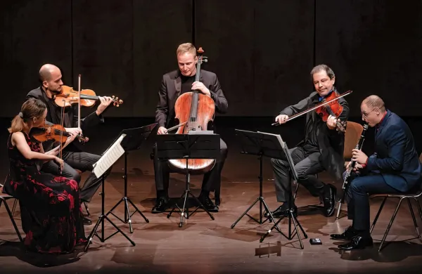 Na sklepnem abonmajskem koncertu KD Nova Gorica je nastopil  
godalni Kvartet Karol Szymanowski