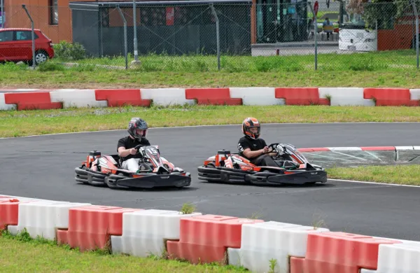 Rekreativni navdušenci so na kartingu v Kopru dobrodošli vsak 
dan med 12. in 20. uro, razen v deževnih dnevih. 