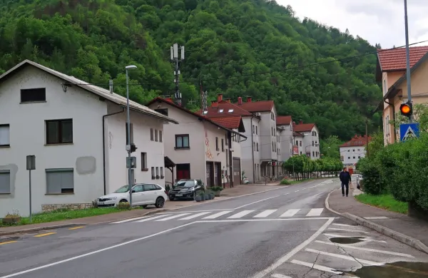 Zapiranju trgovin ni videti konca