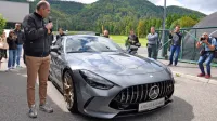 Robert Lešnik pravi, da bodo takšni avtomobili, kot je GT 63 AMG, 
živeli še dolgo. 