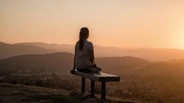  Le ko se zares zazremo globoko vase in v svoje strahove, se lahko 
z njimi spoprimemo in dosežemo, da nas ne bodo obvladovali. 