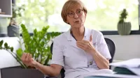  “Premalo je nadzora. Podatek lahko prikrivaš, če veš, da te ne bo nihče odkril in da so kazni minimalne,” opozarja dr. Metoda Dodič 
Fikfak.