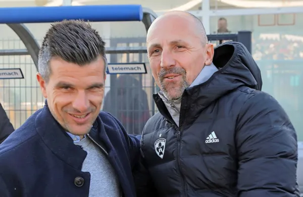 Zoran Zeljković (levo) je med sezono prestopil iz Kopra v Olimpijo, 
Damir Krznar pa je iz Maribora po dobrem tednu dni brez dela 
prestopil k Celju, s katerim je postal državni prvak.