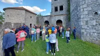 V projektu GRENNAT bodo na gradu Rihemberk izboljšali sobivanje netopirjev in obiskovalcev gradu.