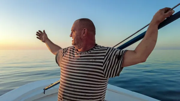 Dokumentarni filmski dvojček o izolskem ribiču Mirču bo na 
sporedu v nedeljo, 9. junija, ob 11. uri v Art kinu Odeon.