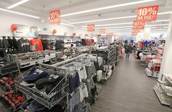 V hrvaških poslovalnicah verige Kik, ki sicer velja za cenovno dostopno, se kupuje tudi za četrtino in več dražje kot v Kiku drugod po Evropi. 