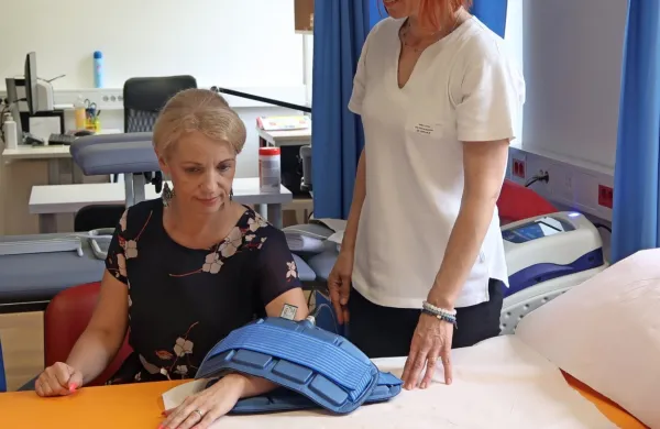 Fizioterapevtka Saša Cvek zagotavlja, da bodo v sodobni ambulanti v Cerknem opravljali vse storitve in skrajšali čakalne 
vrste.