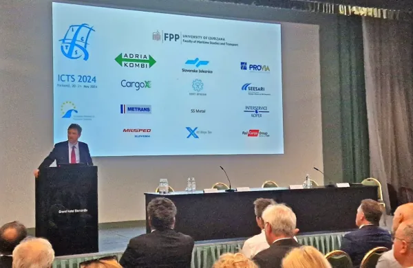 Konferenco ICTS 2024 je odprl dekan FPP, prof. dr. Peter Vidmar.