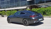 CLE je nastal kot nekakšno nadomestilo po tistem, ko so pri 
Mercedesu ukinili kar dva znana modela.