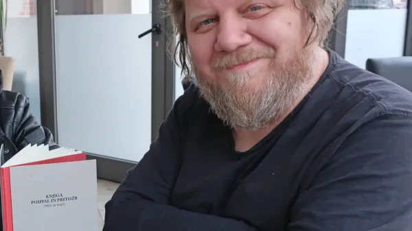 Tokac: rocker in vrtnar