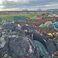 Leta 2022 je bilo na trg dane 57.000 ton plastične embalaže, 
reciklirali smo je 29.500 ton.